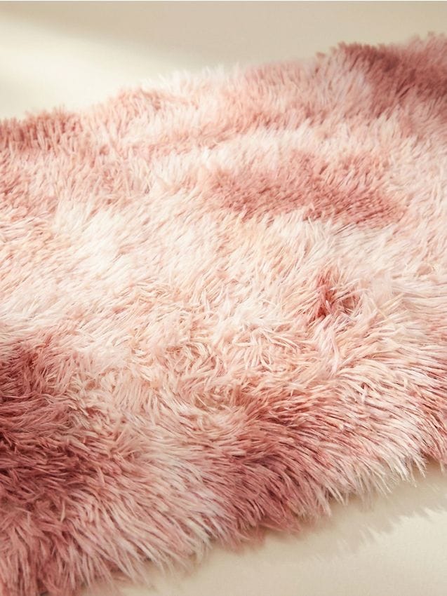 Tappeto di pelliccia - rosa