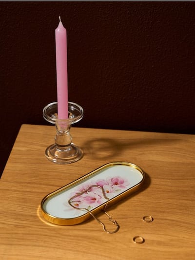 Taca dekoracyjna z motywem magnolii