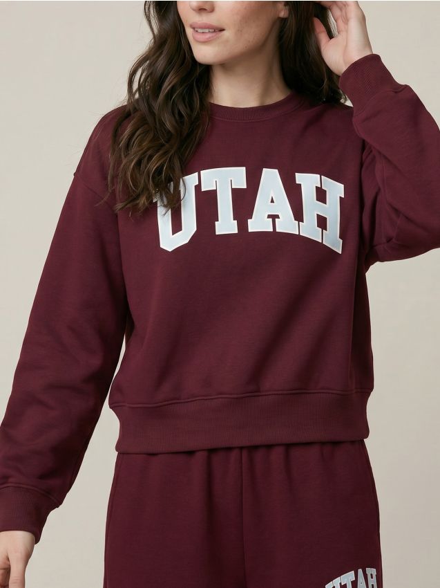Sinsay - Bluză crewneck cu inscripție UTAH - bordo