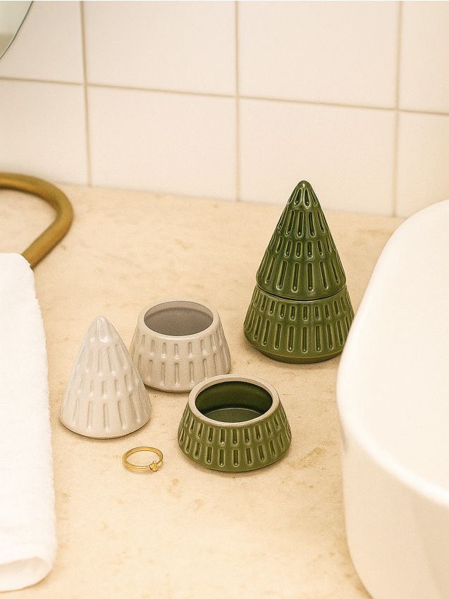 Sinsay - Dekoratívne úložné boxy v tvare vianočných stromčekov, balenie 2 kusy - viacfarebná