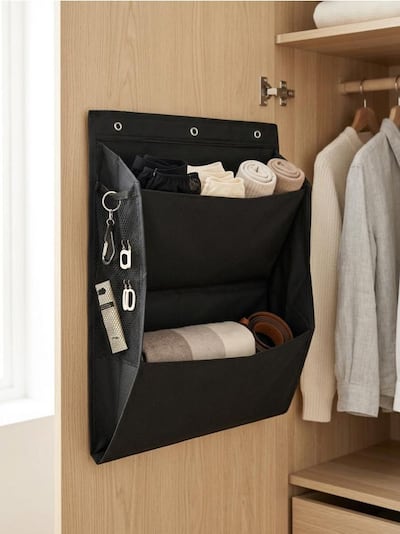 Hängender Organizer mit Taschen
