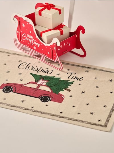 Килим с коледен мотив