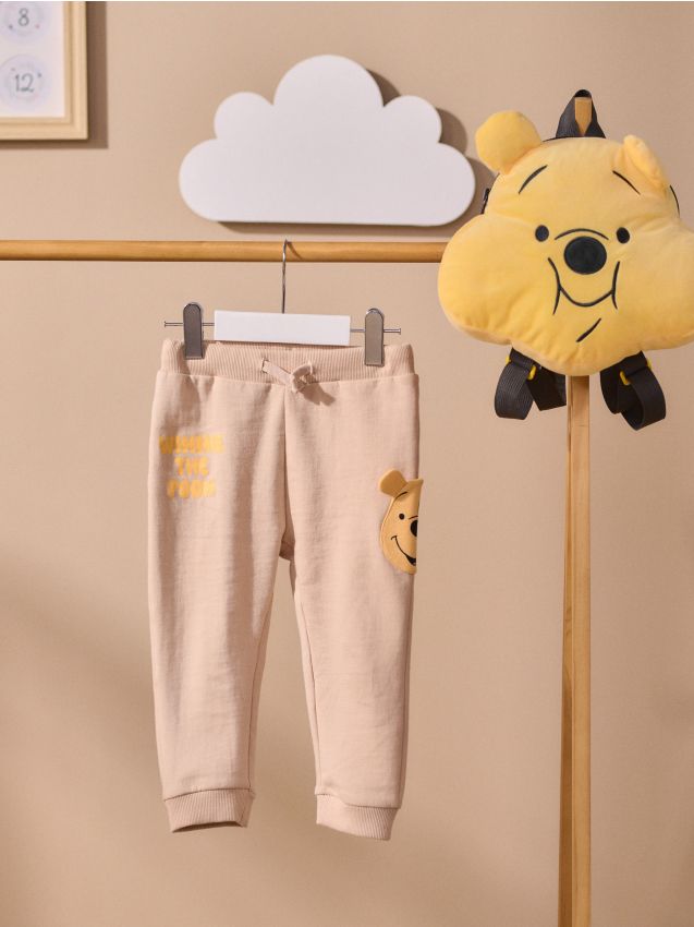 Sinsay - Pantaloni cu elemente 3D Winnie the Pooh - bej