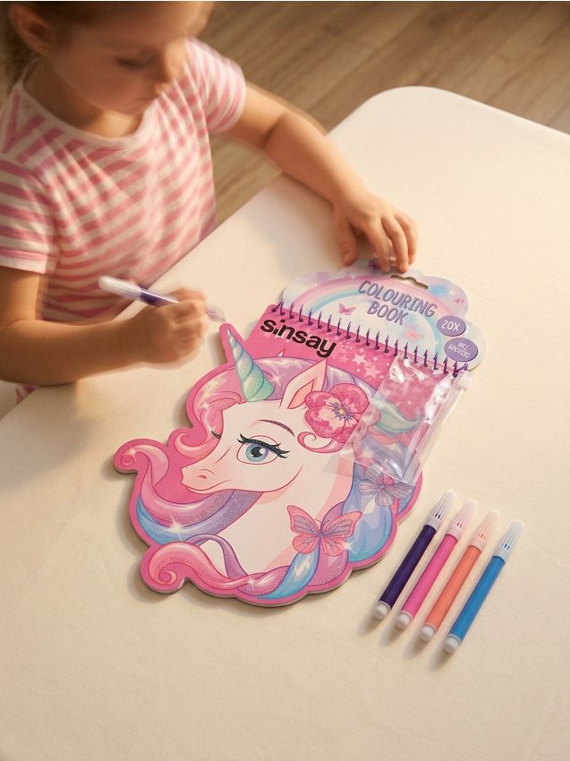 Sinsay - Carte de colorat cu markere și autocolante cu motiv unicorn 7 pack - roz