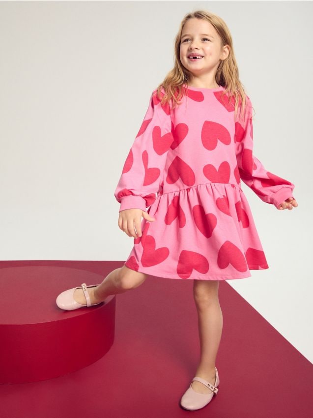 Sinsay - Teplákové šaty so srdiečkami - polárna ružová