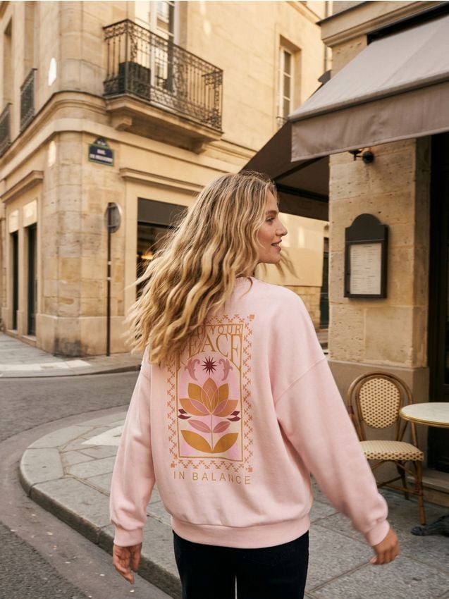 Sinsay - Bluză crewneck cu imprimeu - roz-pastel