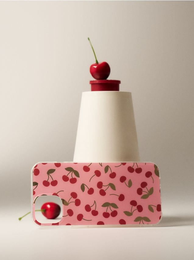 Sinsay - Husă pentru iPhone 13/14 cu motiv de cireșe - roz