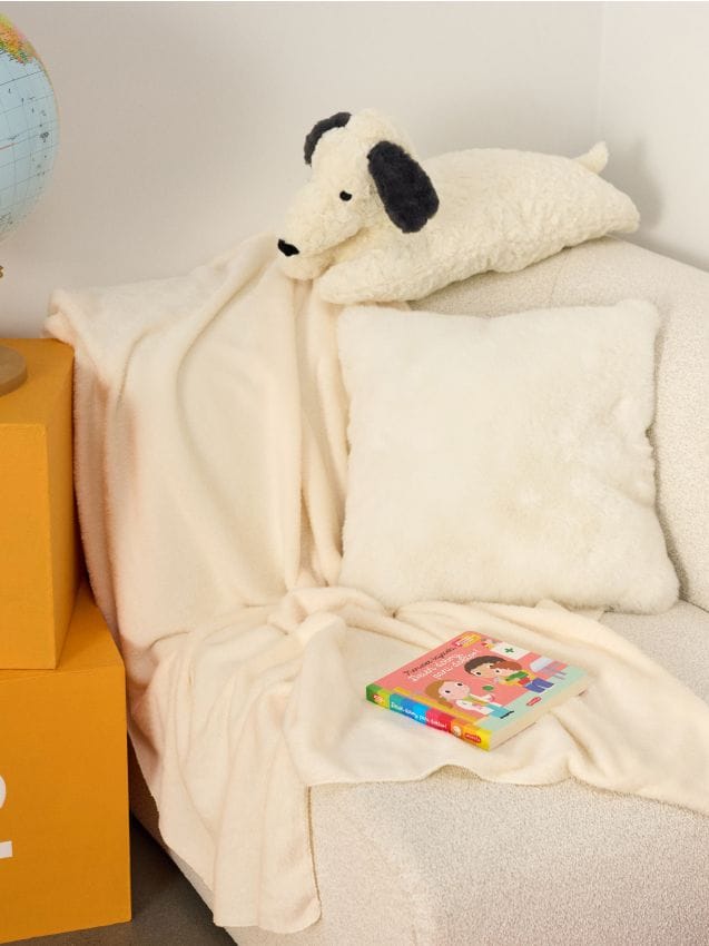 Sinsay - Plyšová hračka s dekou - biela