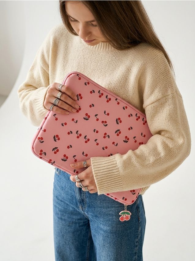 Sinsay - Geantă pentru laptop cu motiv de cireșe - roz