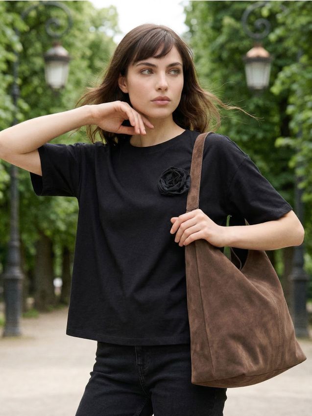 Sinsay - Bawełniana koszulka z tiulową apllikacją 3D - czarny