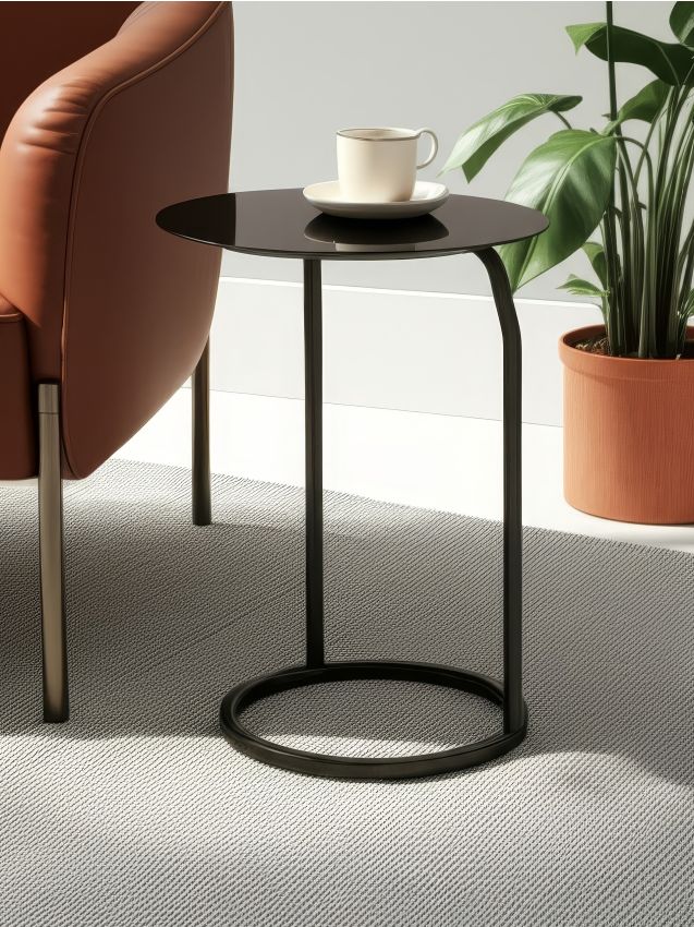 Sinsay - Kovový Stolík - čierna