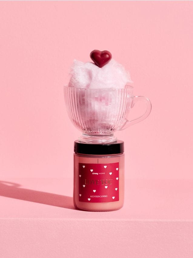 Sinsay - Voňavá sviečka Love You - pastelová ružová