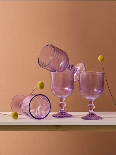 Rebrasti kozarci 4 kos pakiranje