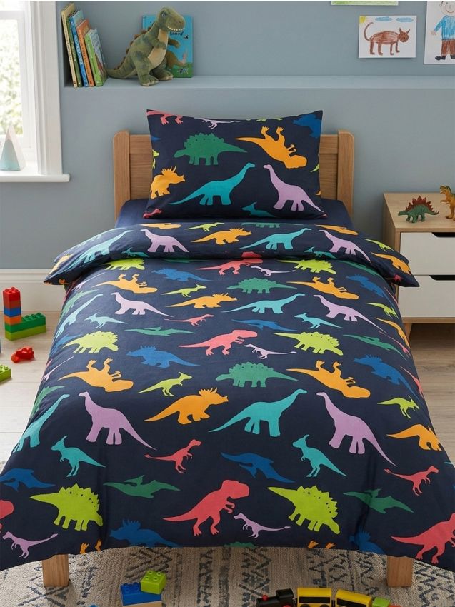 Sinsay - Set de lenjerie de pat cu bumbac cu motiv de dinozauri - bleumarin