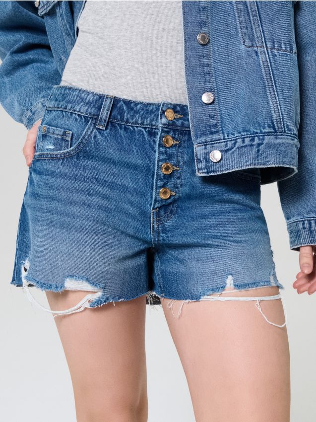 Sinsay - Șorturi din denim cu talie medie și detalii uzate - albastru