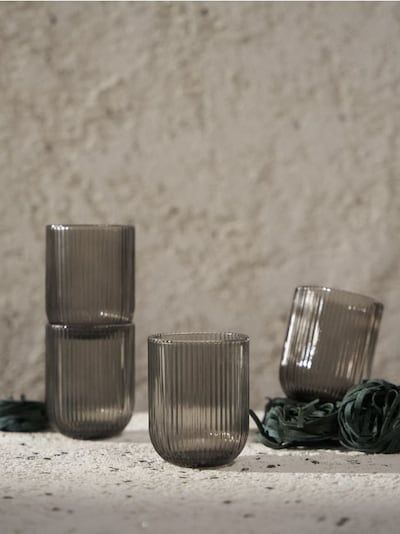 Ποτήρια με ραβδώσεις, σετ 4 τεμαχίων