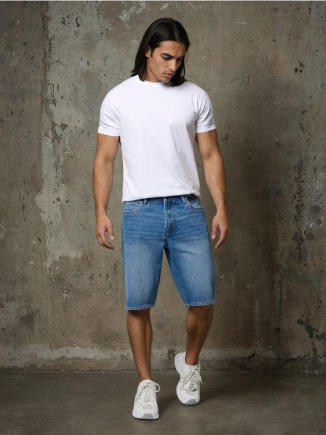 Sinsay - Szorty jeansowe z efektem sprania - niebieski