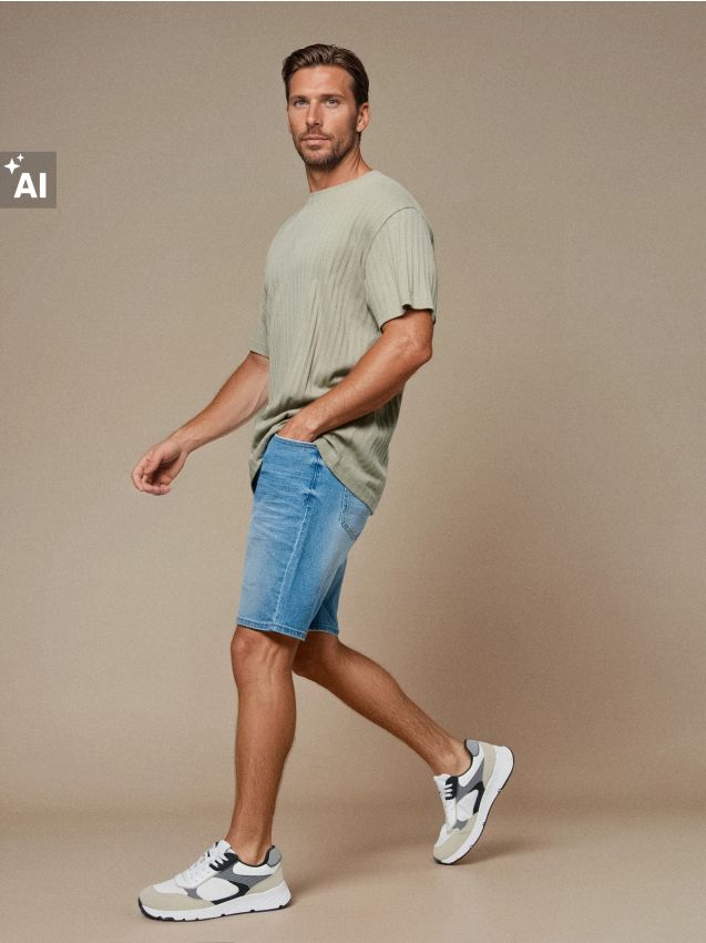 Sinsay - Șorturi din denim slim fit cu buzunare - albastru