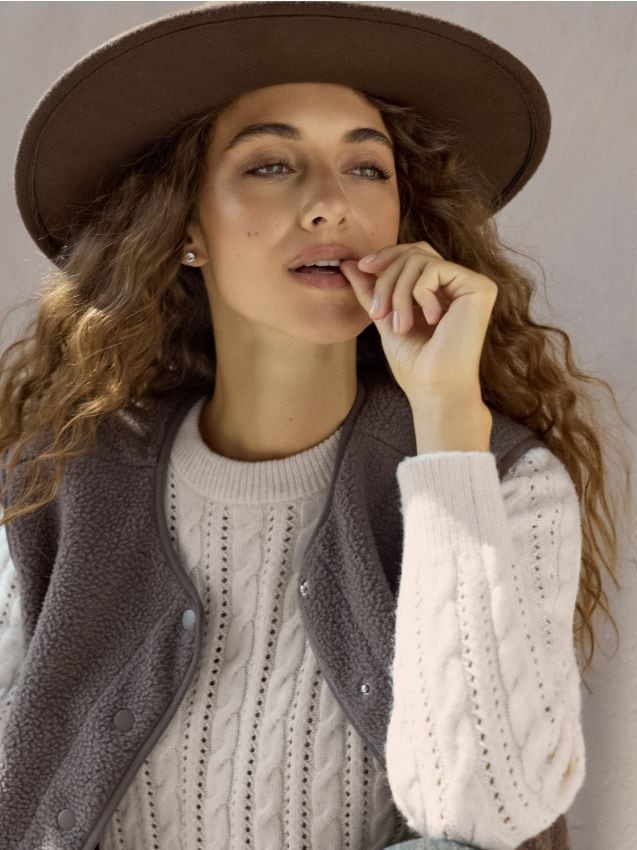 Sinsay - Pulover cu amestec de lână și tricot ajurat - nude