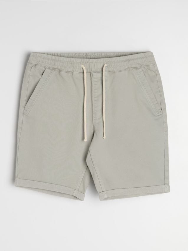 Sinsay - Pantaloni scurți jogger, din denim - nude
