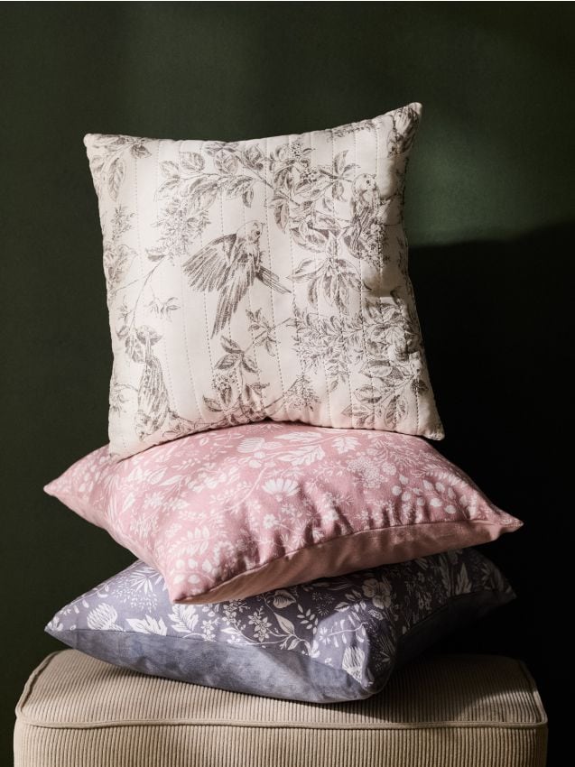 Sinsay - Pernă cu model floral - alb