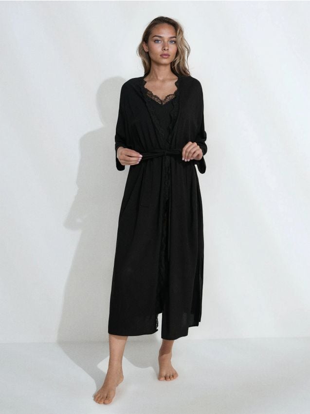 Sinsay - Wiskozowy szlafrok z koronkowym wykończeniem - czarny