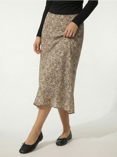 Wiskozowa spódnica midi z rozcięciami po bokach