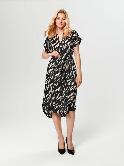 Midišaty so zaväzovacím opaskom