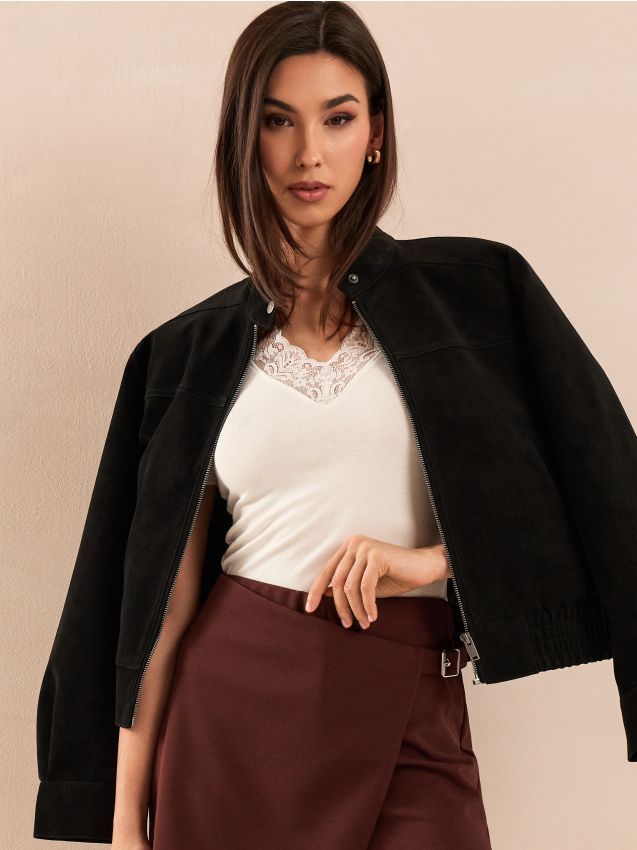 Sinsay - Tricou din viscoză cu dantelă decorativă - crem