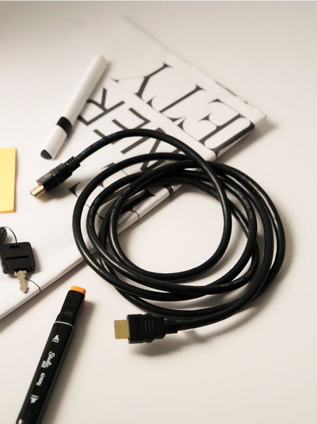 Sinsay - Cablu HDMI 2 m - negru