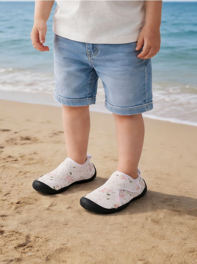 Sinsay - Pantofi de plajă cu motiv floral - roz-pastel