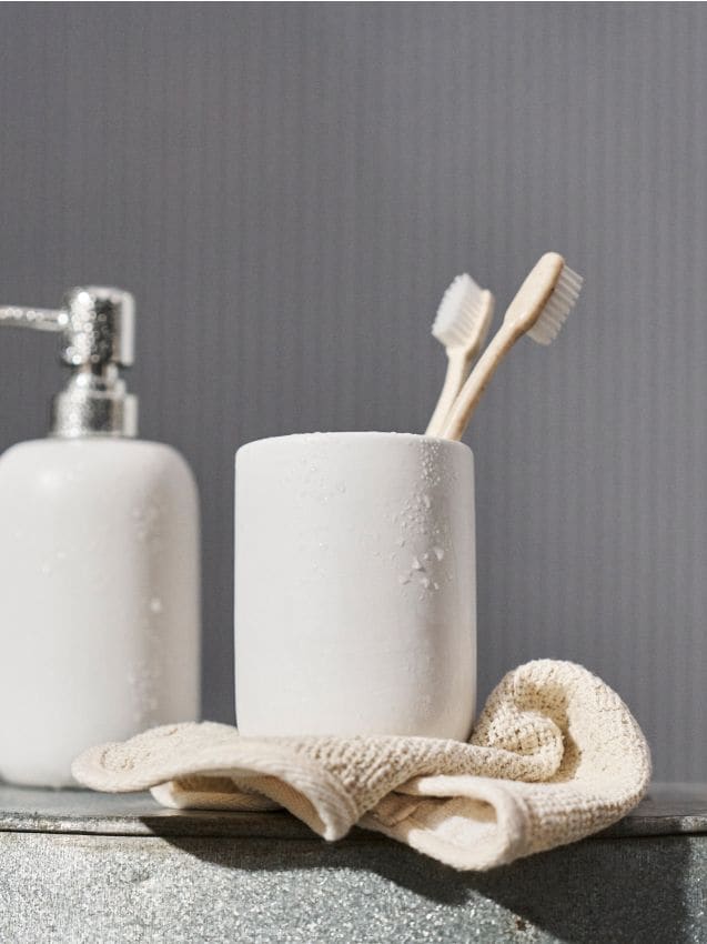 Sinsay - Pahar pentru periuțe de dinți - alb