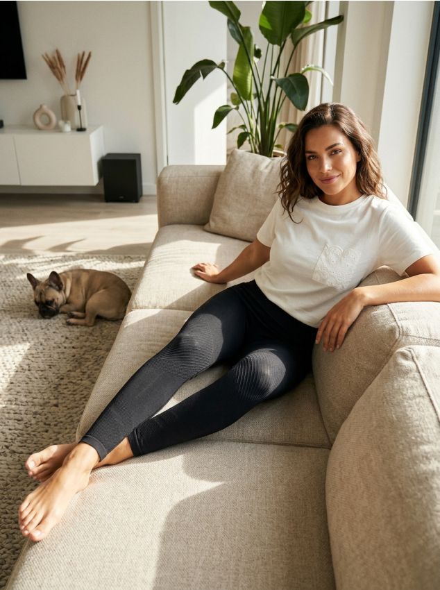 Sinsay - Colanți cu talie înaltă și croială mulată - negru