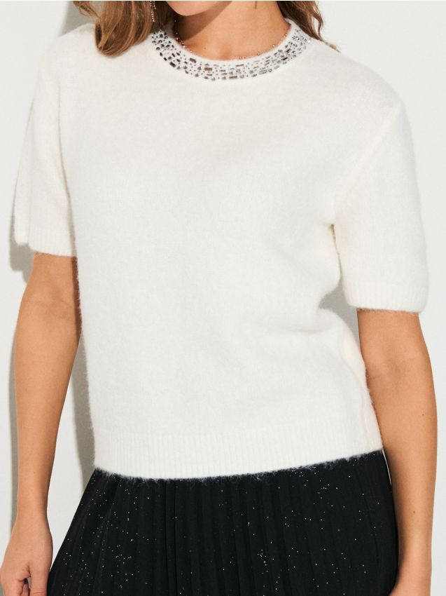 Sinsay - Svetríková blúzka so zdobeným výstrihom so zmesou vlny - krémová