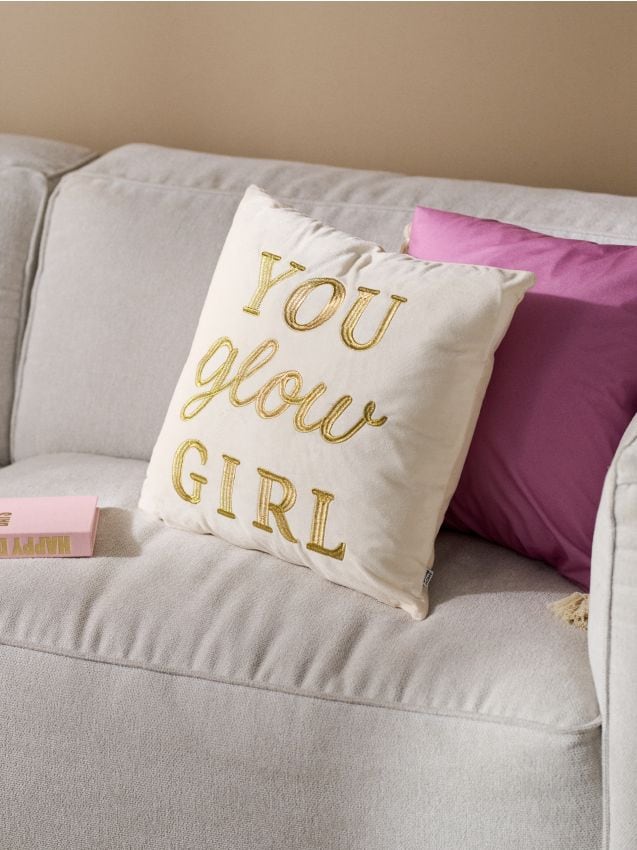 Sinsay - Husă de pernă cu inscripție brodată - crem