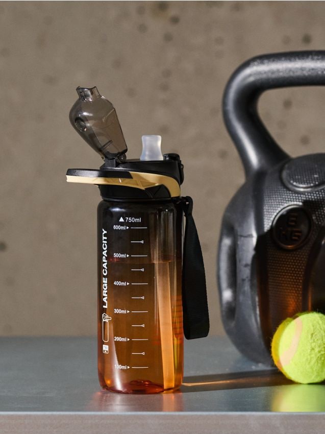 Borraccia con scala graduata e manico Colore nero - SINSAY - 350HD-99X