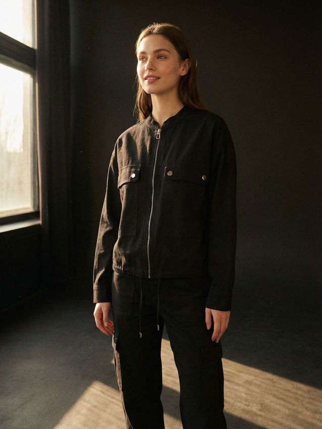 Sinsay - Jachetă bomber ușoară cu finisaj twill - negru