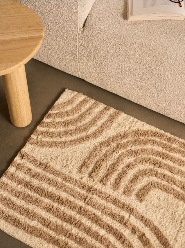 Tappeto tuftato con strisce irregolari - beige