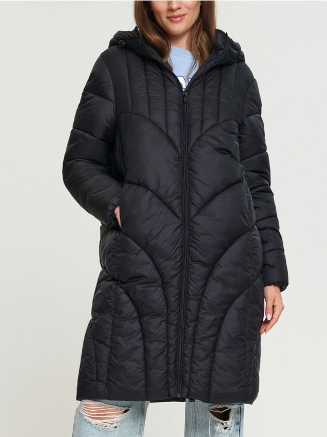 Sinsay - Prošívaný kabát s kapucí - černá