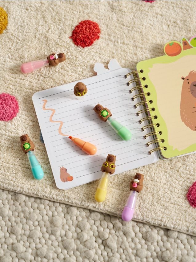 Sinsay - Set de markere cu motiv de capibară 6 pack - multicolor