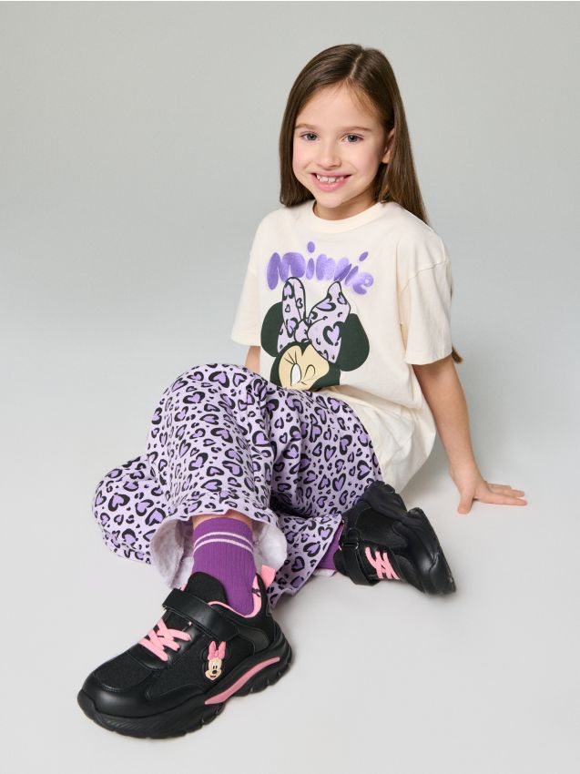 Sinsay - Pantofi sport Minnie Mouse - negru