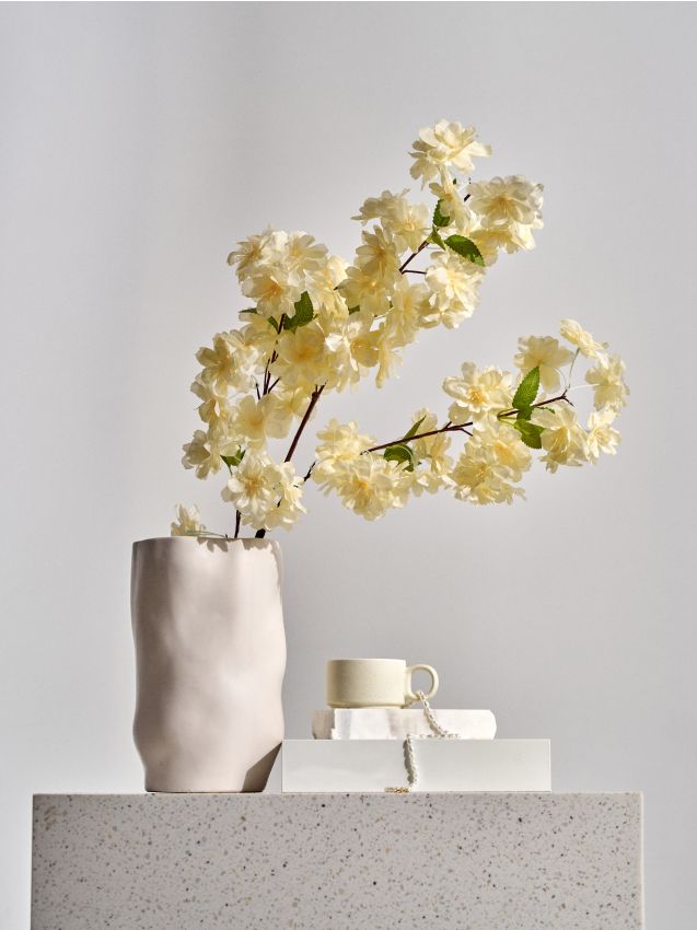 Sinsay - Plantă artificială decorativă - galben-deschis