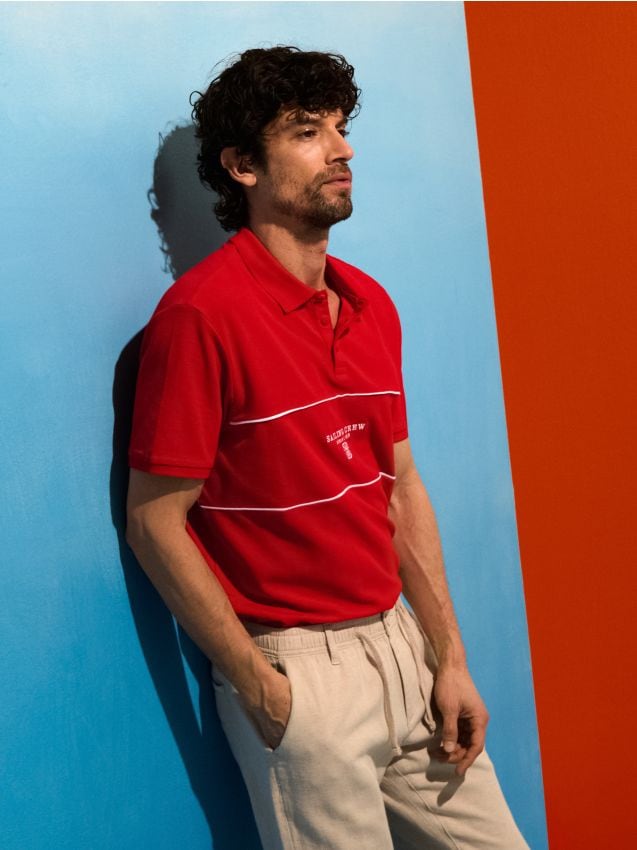 Sinsay - Bawełniane polo z haftem - czerwony