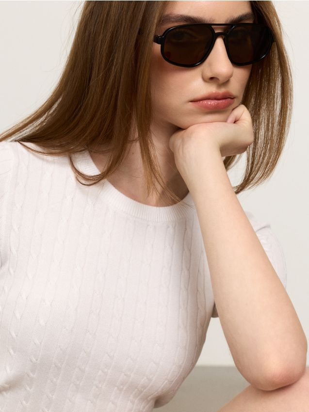 Sinsay - Bluză cu viscoză și model torsadă - crem