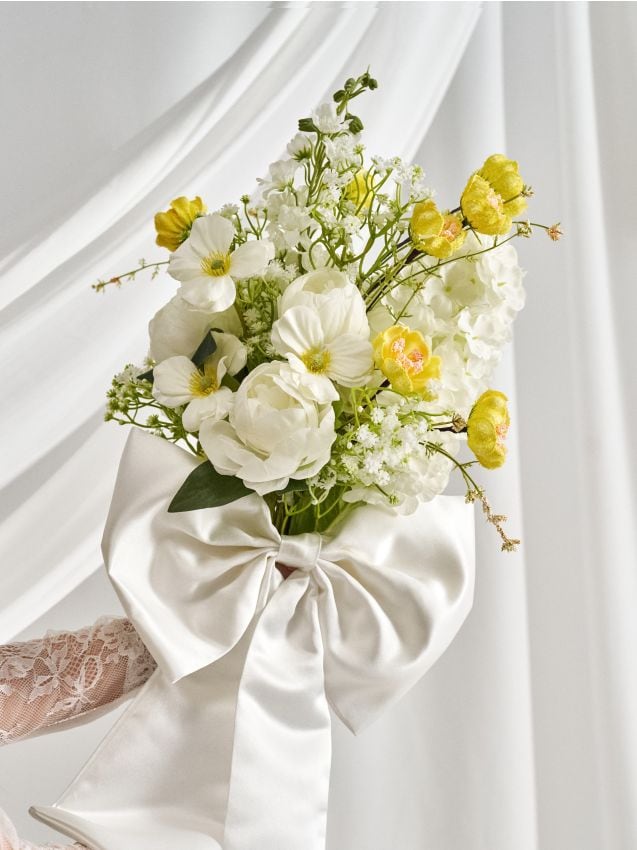 Sinsay - Buchet decorativ de flori - alb