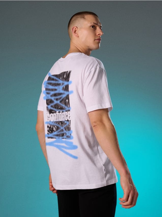 Sinsay - Tricou din bumbac cu imprimeu pe spate - alb