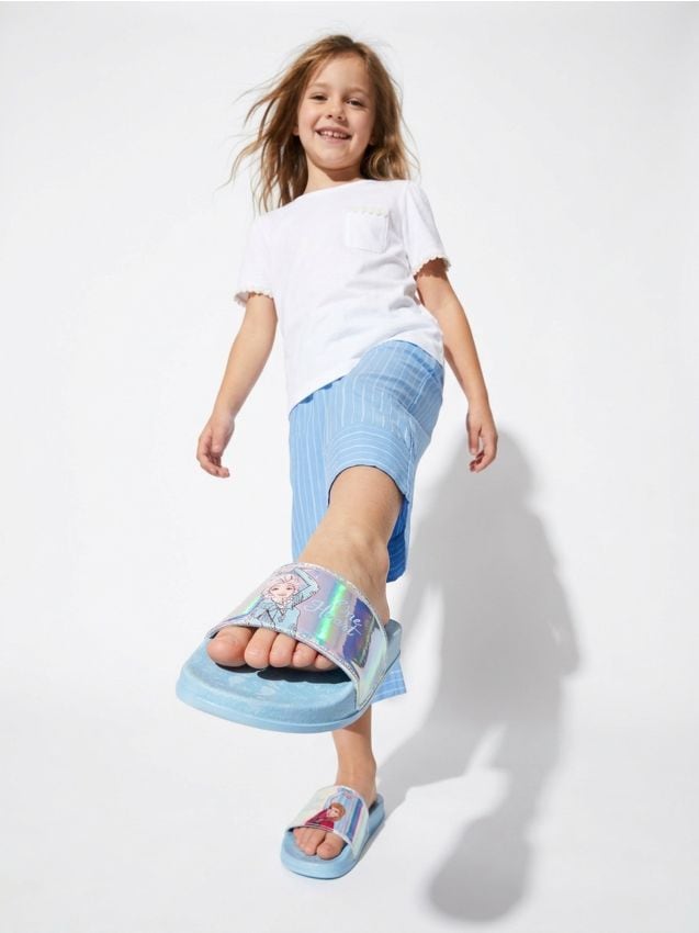 Sinsay - Șlapi cu efect lucios Frozen - albastru-pal