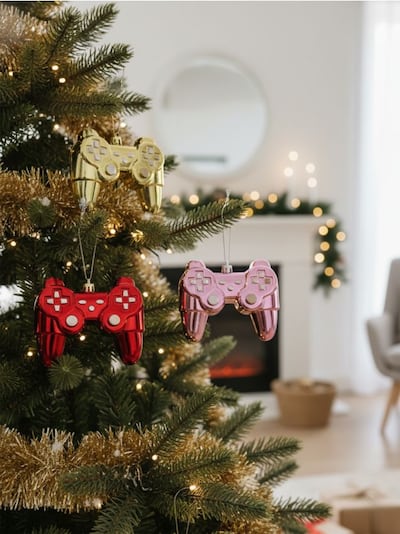 Balení 3 vánočních koulí