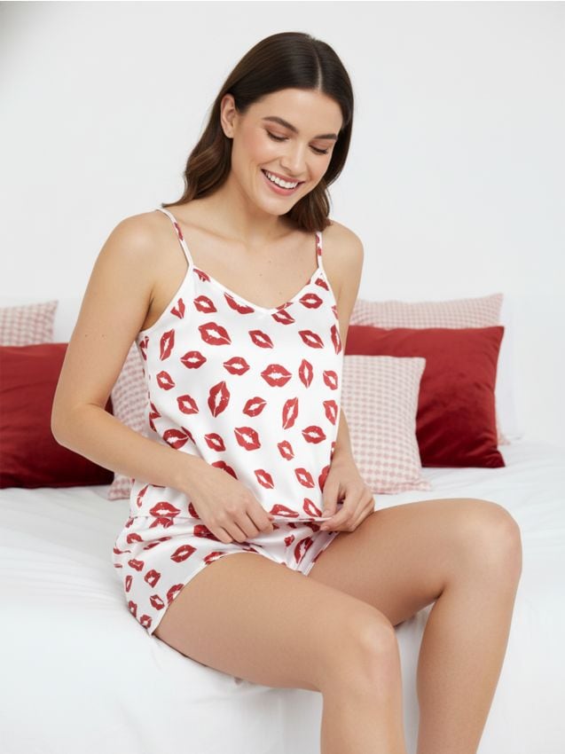 Sinsay - Dwuczęściowa piżama z motywem ust - biały