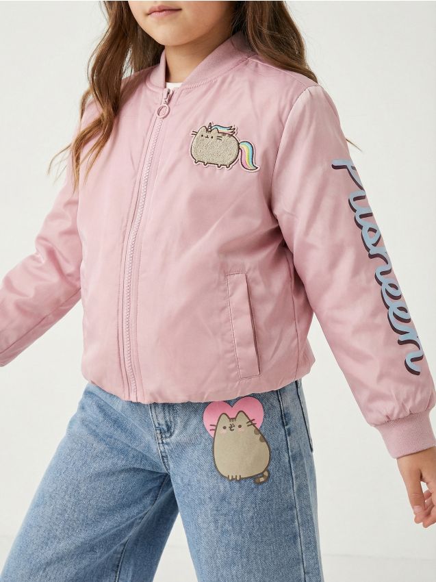 Sinsay - Kurtka bomberka z nadrukiem na plecach Pusheen the Cat - różowy